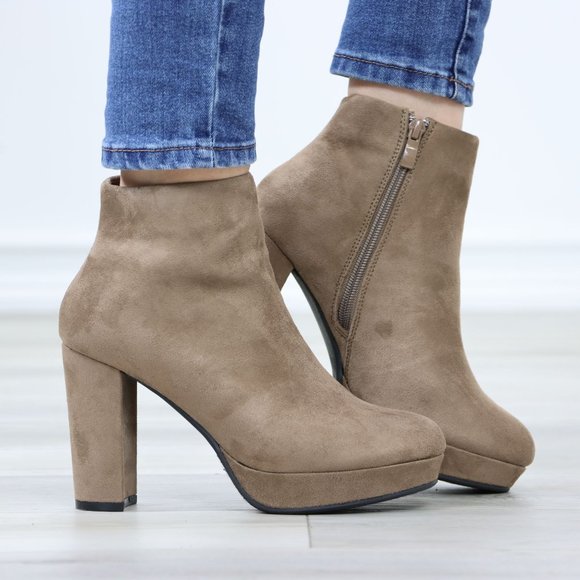 Platform Tan Suede Ankle Booties Block Heeled Boots - Picture 3 of 11